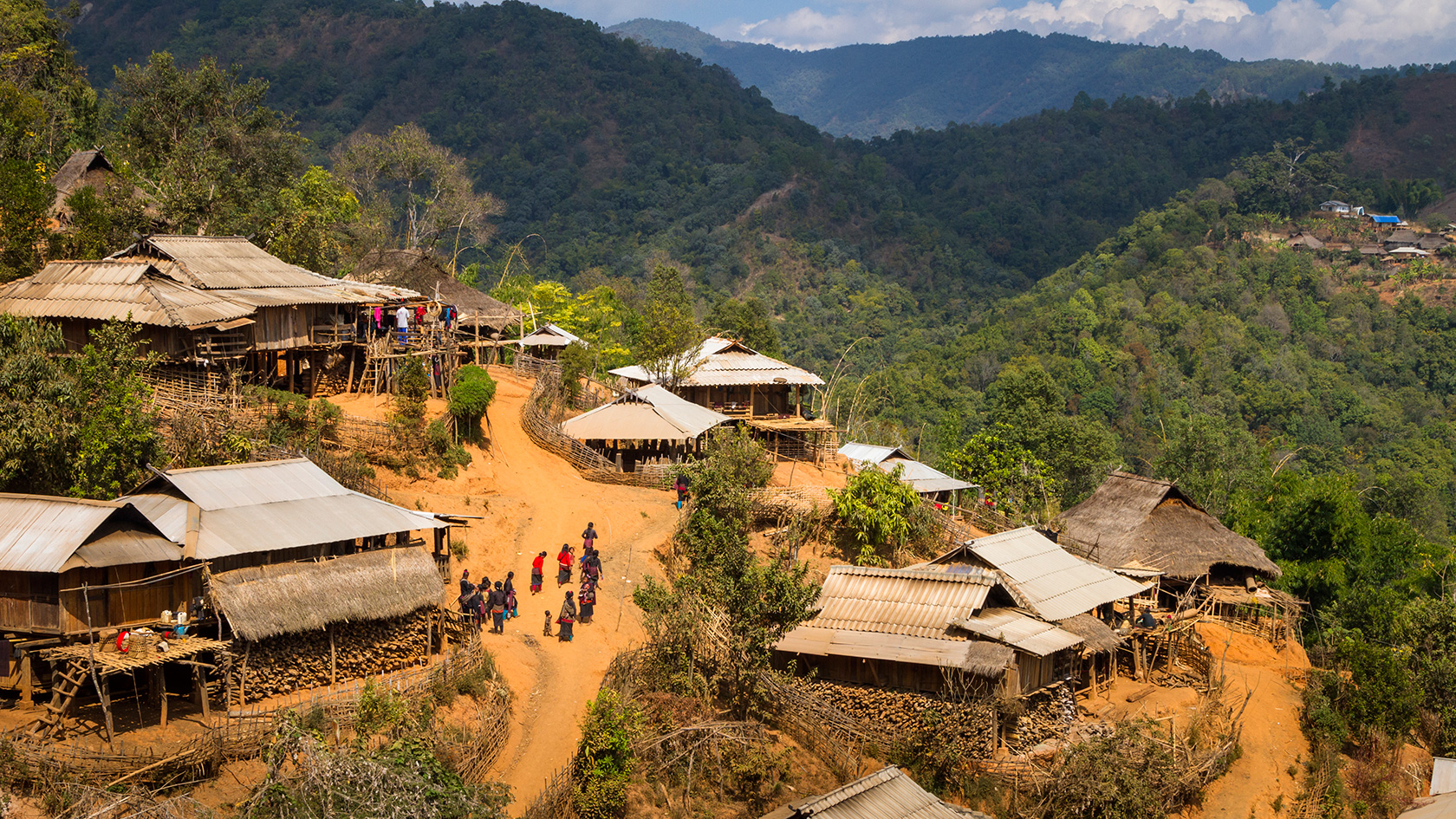 MEET THE HILLTRIBES OF MYANMAR