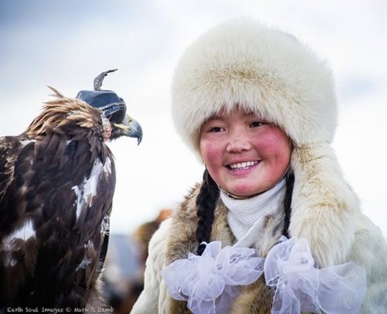 Meeting the Eagle Huntress and friends